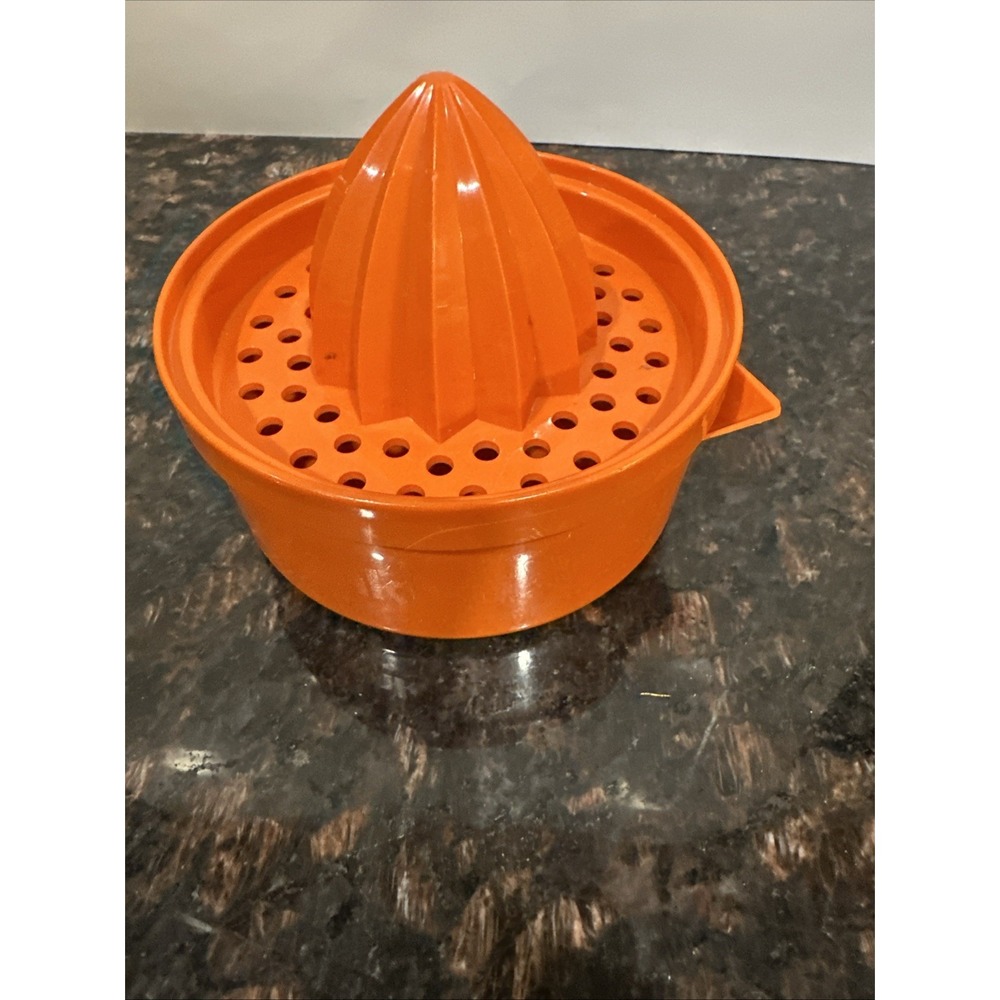 Sunkist Orange Juice Citrus Hand Juicer Plastic Rare Vintage Kitchen Utensil